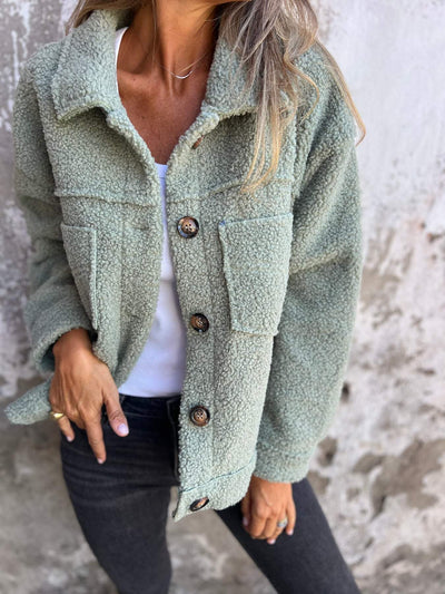 Amanda | Mjuk jacka med knappar